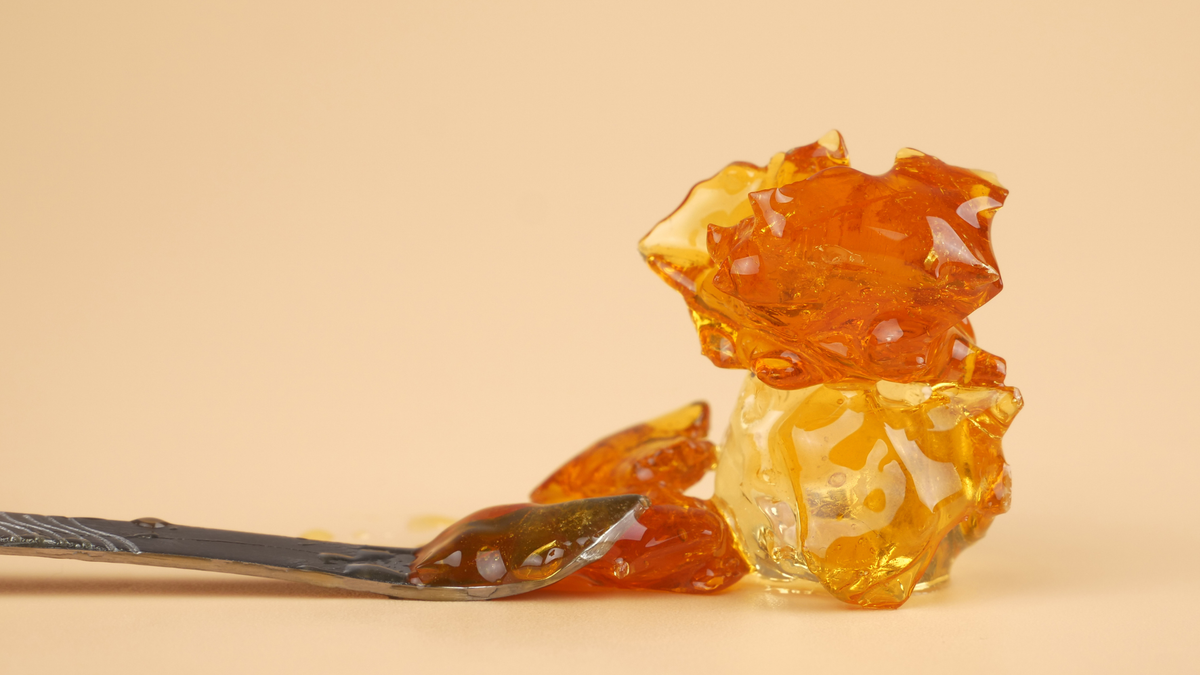Extractions CBD : résines CBD, wax CBD, crumble CBD et concentrés de chanvre premium